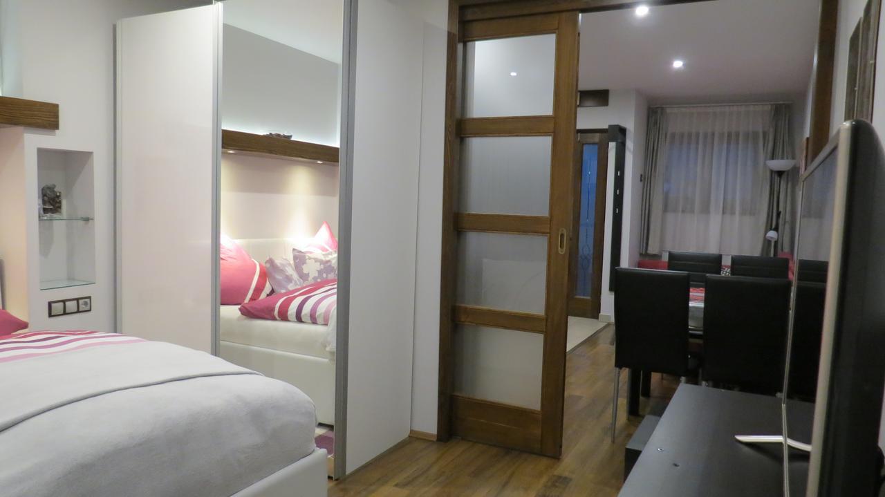 Titi Classic & Trendy Apartman Buk Exterior photo